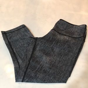 Lulu Lemon Cropped Leggings